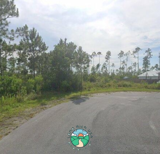 0.08 acre lot for sale in Panama City, Florida